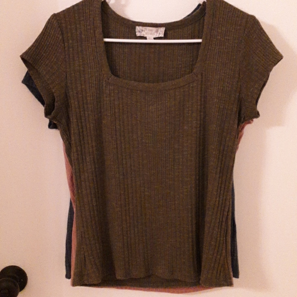 Pink republic top